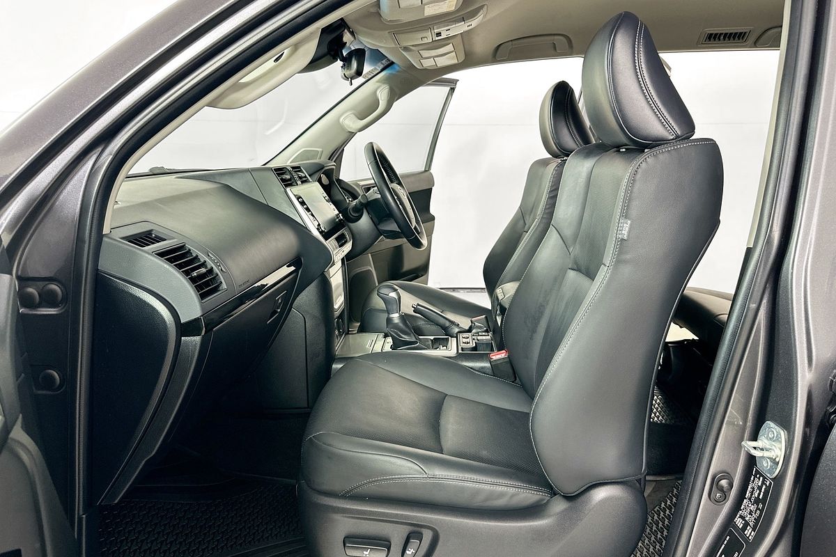 2022 Toyota LANDCRUISER PRADO GXL PREMIUM INTERIOR GDJ150R