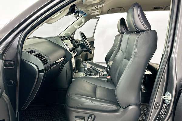 2022 Toyota LANDCRUISER PRADO GXL PREMIUM INTERIOR GDJ150R