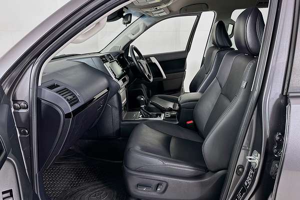 2022 Toyota LANDCRUISER PRADO GXL PREMIUM INTERIOR GDJ150R