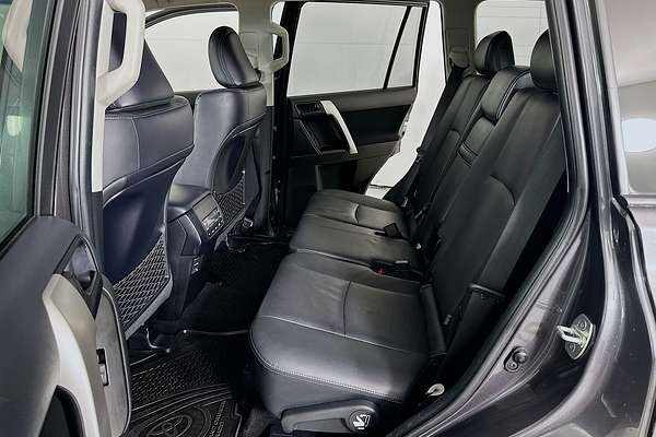2022 Toyota LANDCRUISER PRADO GXL PREMIUM INTERIOR GDJ150R