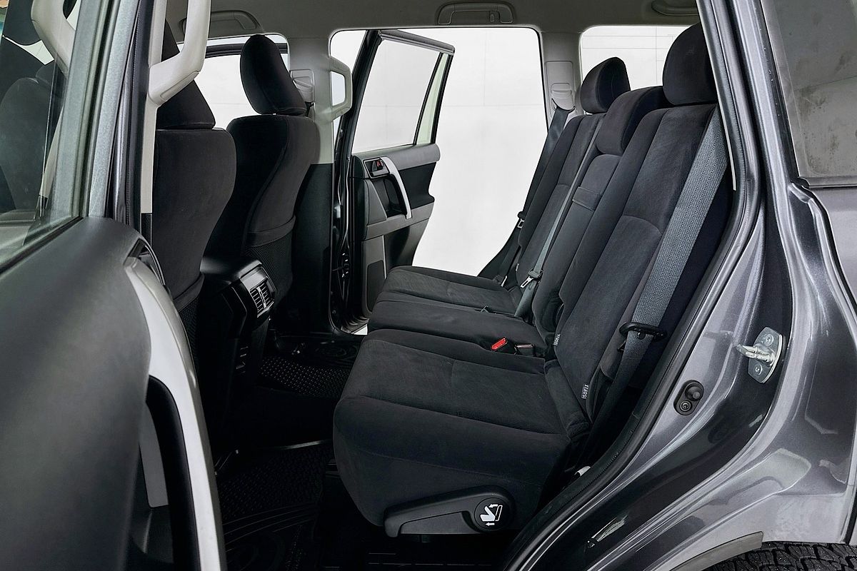 2022 Toyota LANDCRUISER PRADO GX 7 SEAT GDJ150R