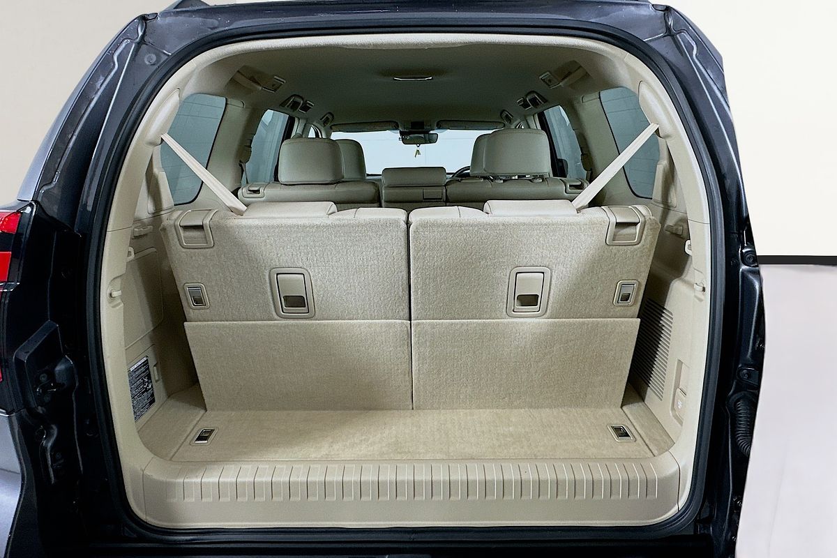 2024 Toyota LANDCRUISER PRADO VX GDJ150R