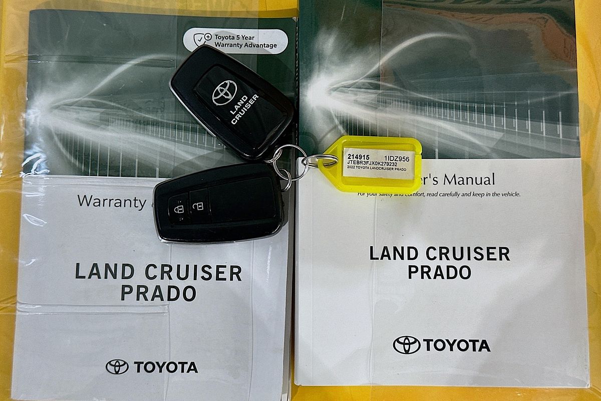 2022 Toyota LANDCRUISER PRADO GXL PREMIUM INTERIOR GDJ150R