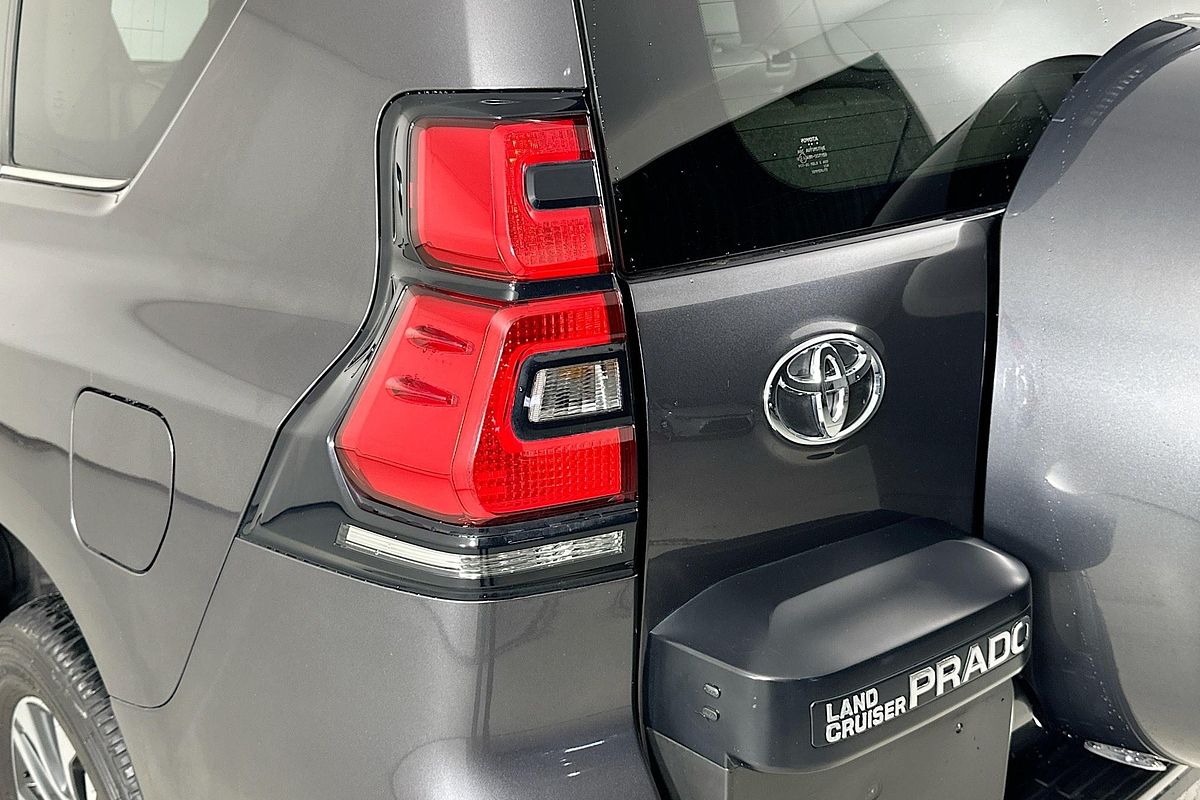 2024 Toyota LANDCRUISER PRADO VX GDJ150R