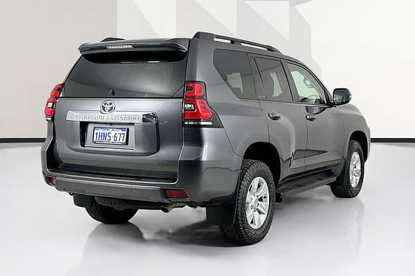 2022 Toyota LANDCRUISER PRADO GXL PREMIUM INTERIOR GDJ150R