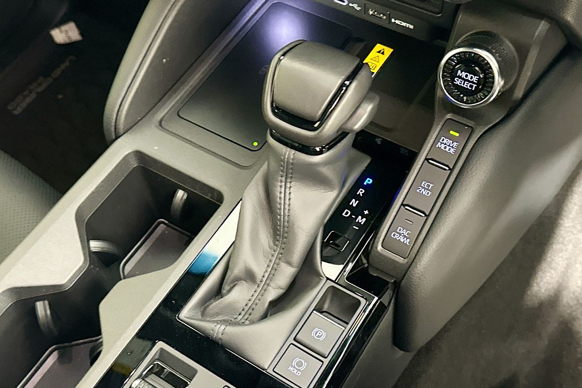 2024 Toyota LANDCRUISER PRADO GXL GDJ150R