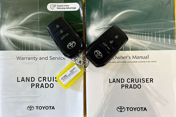 2024 Toyota LANDCRUISER PRADO GXL GDJ150R