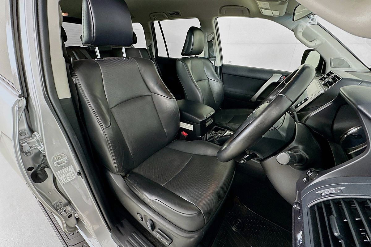 2021 Toyota LANDCRUISER PRADO GXL PREMIUM INTERIOR GDJ150R