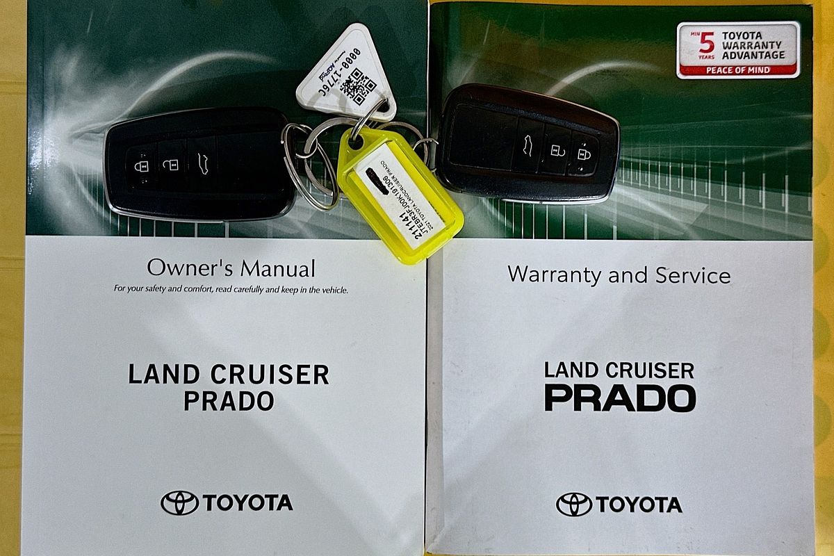 2021 Toyota LANDCRUISER PRADO GXL PREMIUM INTERIOR GDJ150R