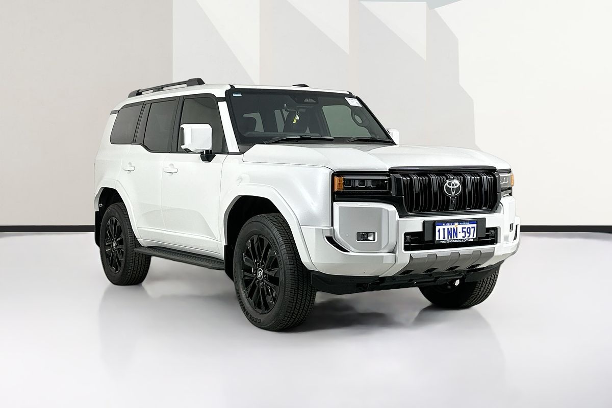 2025 Toyota LANDCRUISER PRADO VX FROSTED WHITE GDJ251R