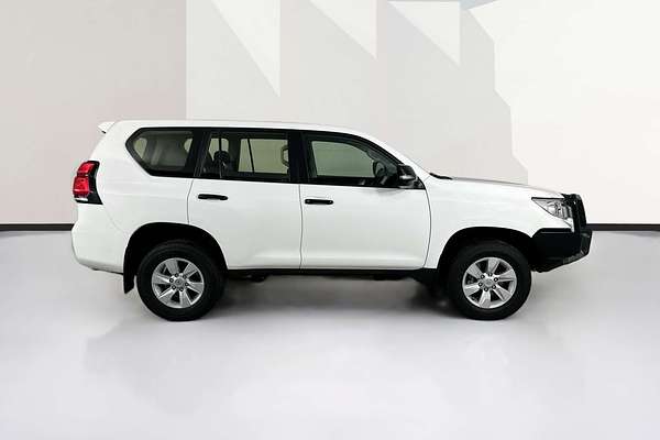 2022 Toyota Landcruiser Prado GX GDJ150R