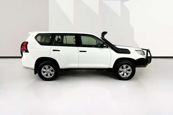2022 Toyota LANDCRUISER PRADO GX 7 SEAT GDJ150R