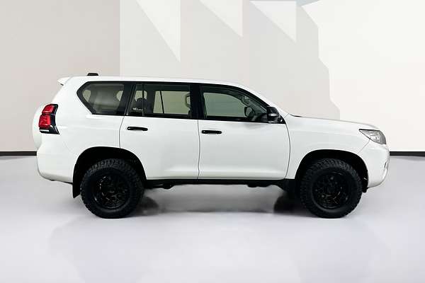 2023 Toyota LANDCRUISER PRADO GX GDJ150R