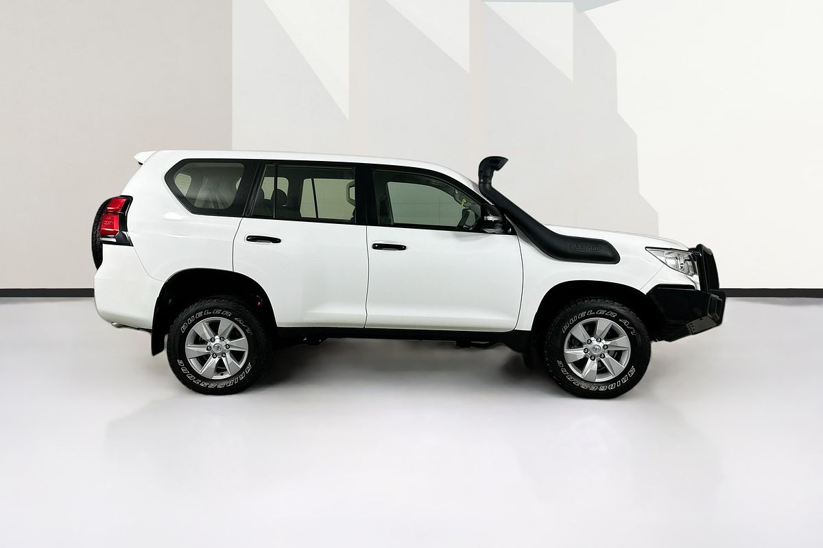 2022 Toyota LANDCRUISER PRADO GX 7 SEAT GDJ150R