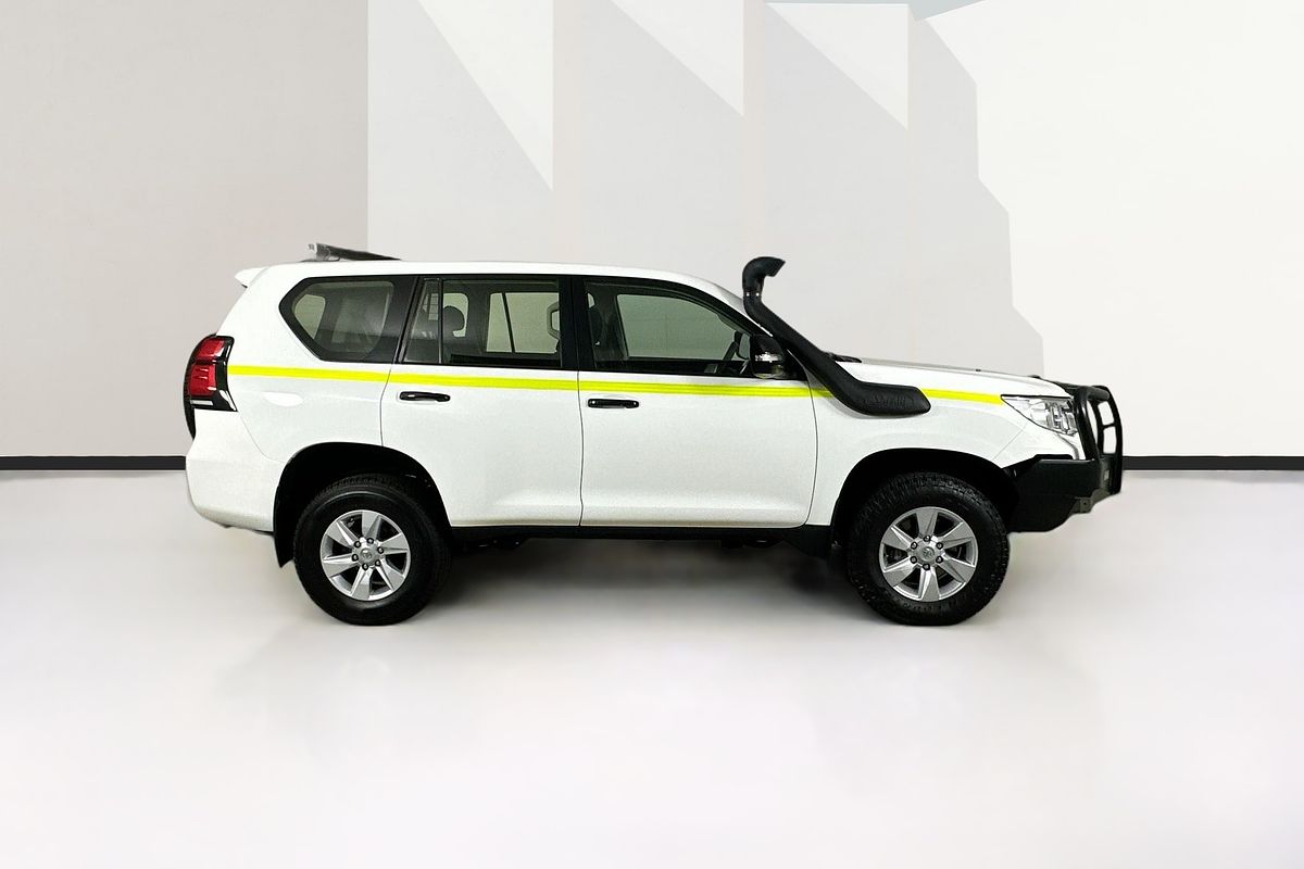 2022 Toyota LANDCRUISER PRADO GX 7 SEAT GDJ150R