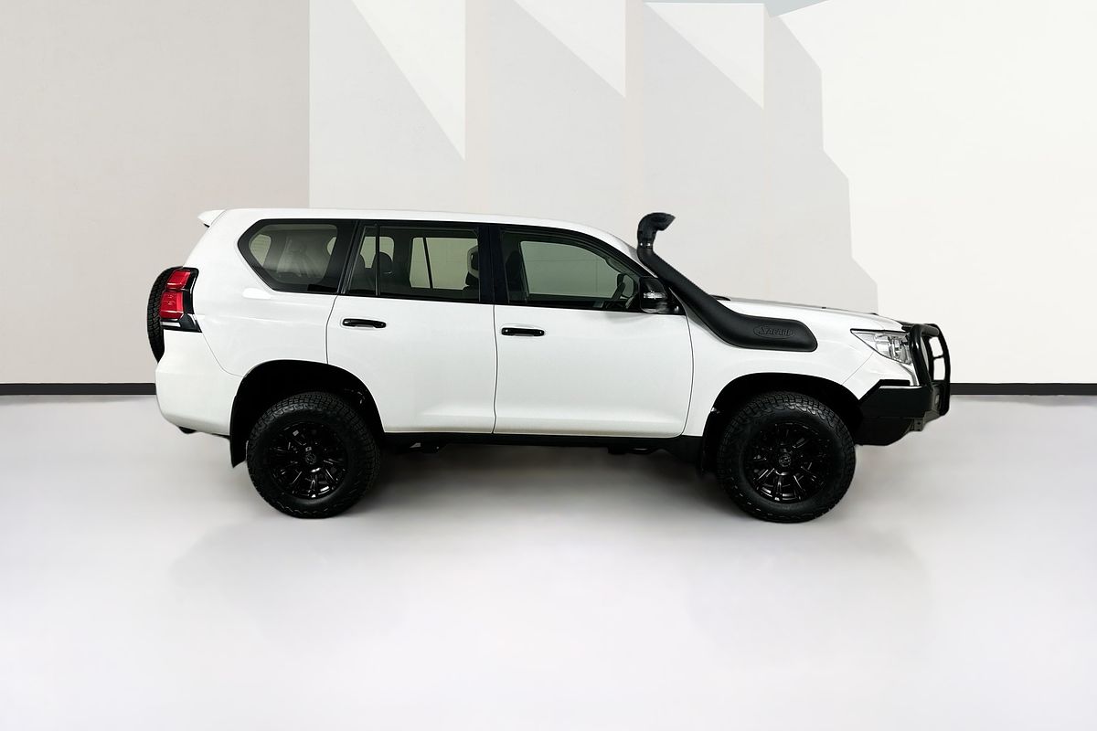 2022 Toyota LANDCRUISER PRADO GX 7 SEAT GDJ150R