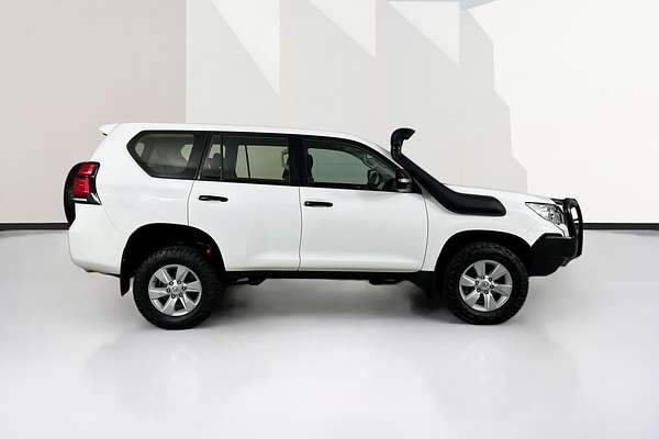 2022 Toyota LANDCRUISER PRADO GX 7 SEAT GDJ150R