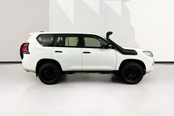 2022 Toyota LANDCRUISER PRADO GX 7 SEAT GDJ150R