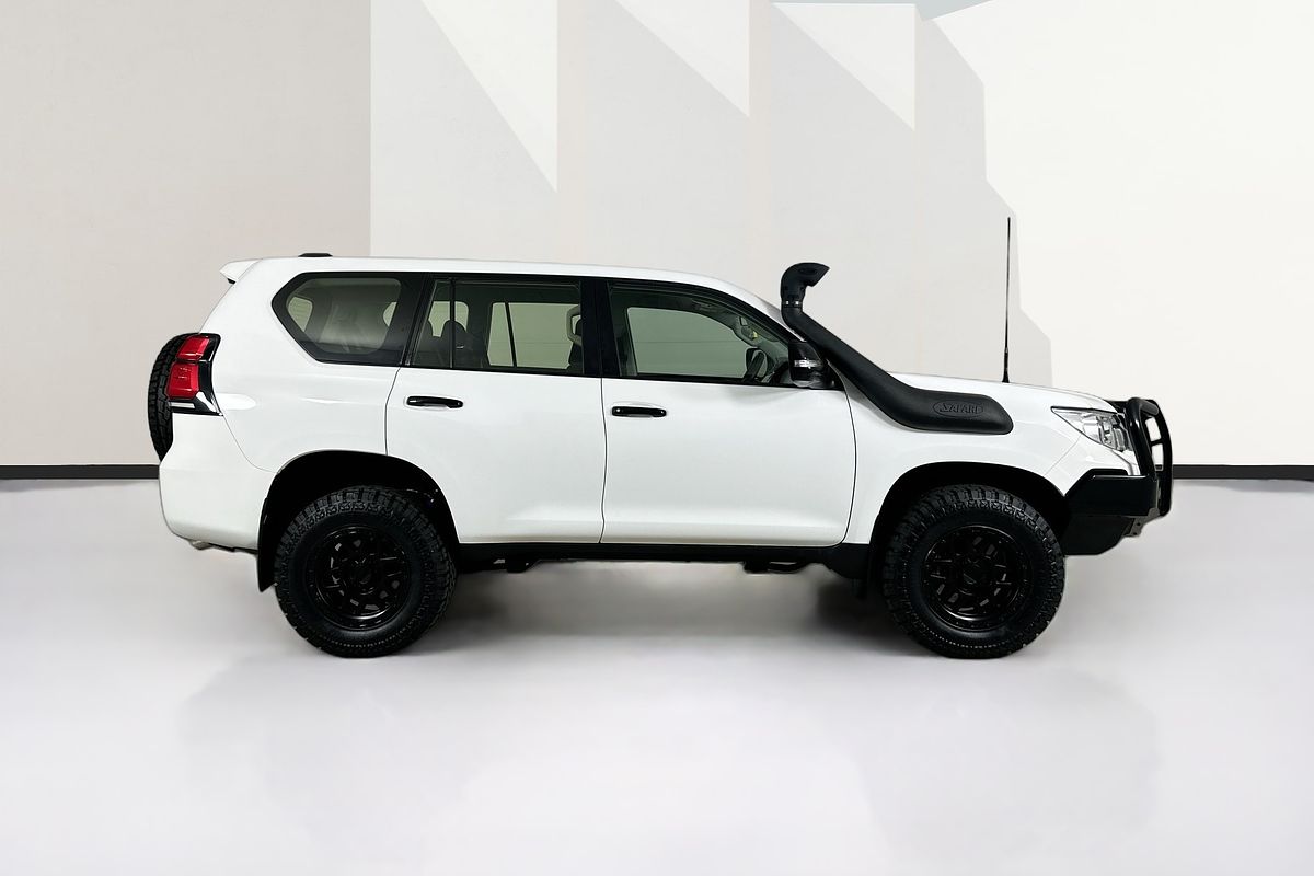 2022 Toyota LANDCRUISER PRADO GX GDJ150R