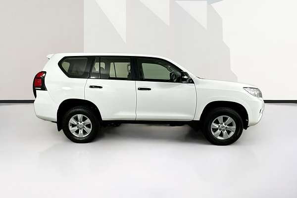 2023 Toyota LANDCRUISER PRADO GX 7 SEAT GDJ150R