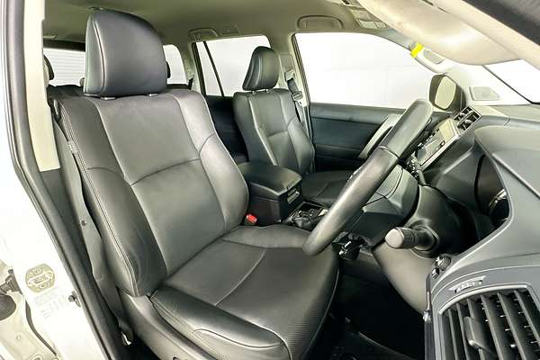 2023 Toyota LANDCRUISER PRADO GXL PREMIUM INTERIOR GDJ150R