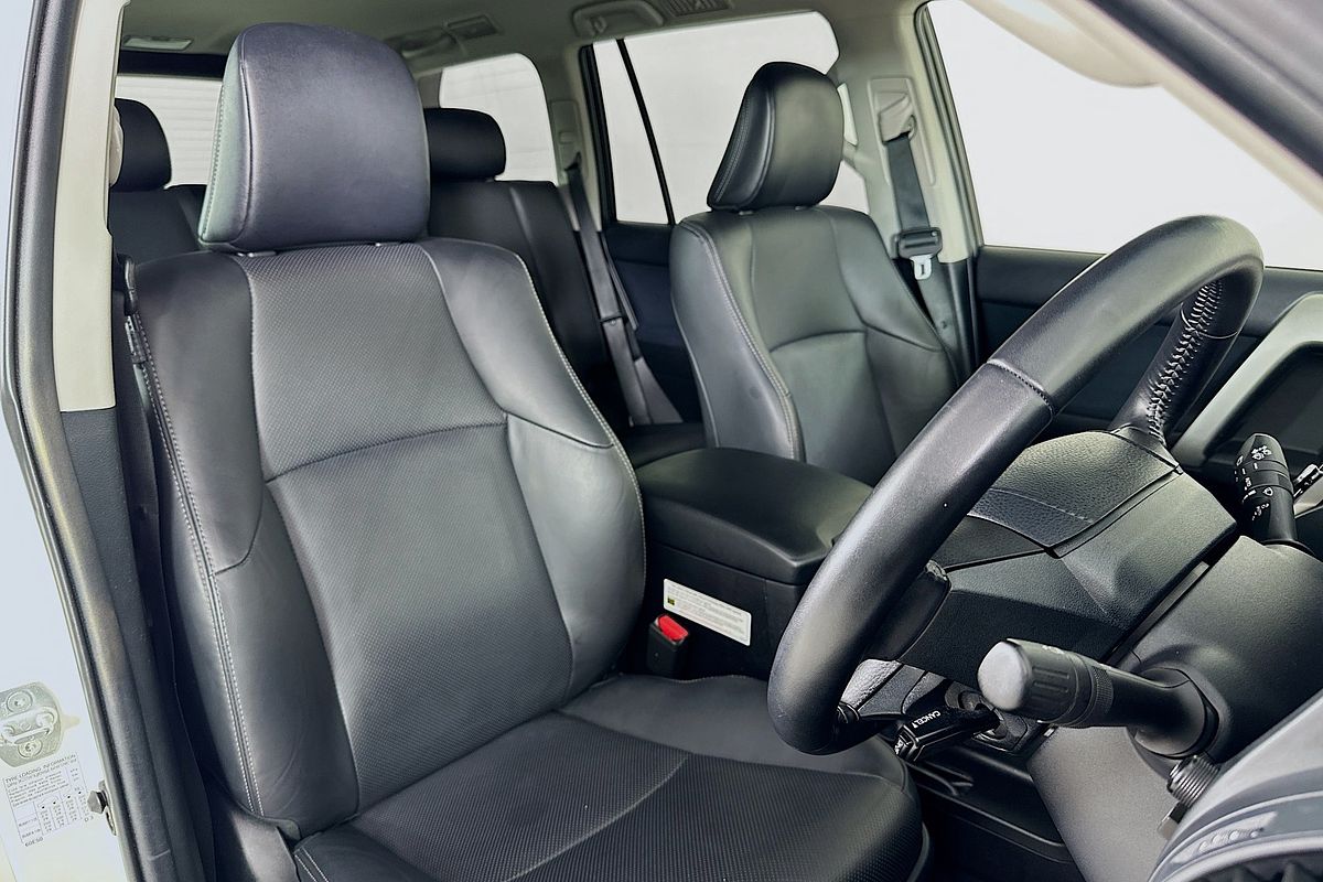2021 Toyota LANDCRUISER PRADO GXL PREMIUM INTERIOR GDJ150R