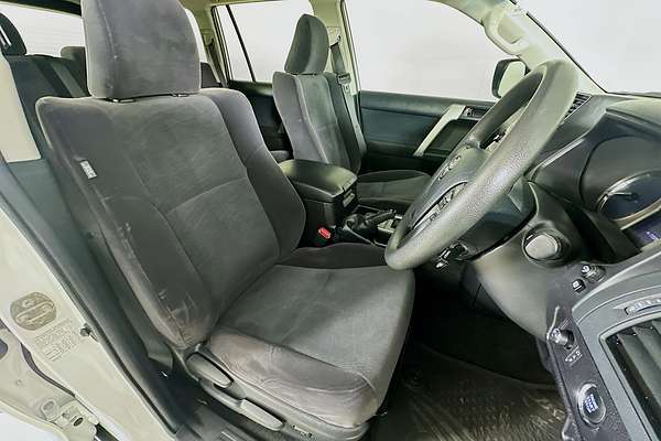 2022 Toyota LANDCRUISER PRADO GX 7 SEAT GDJ150R