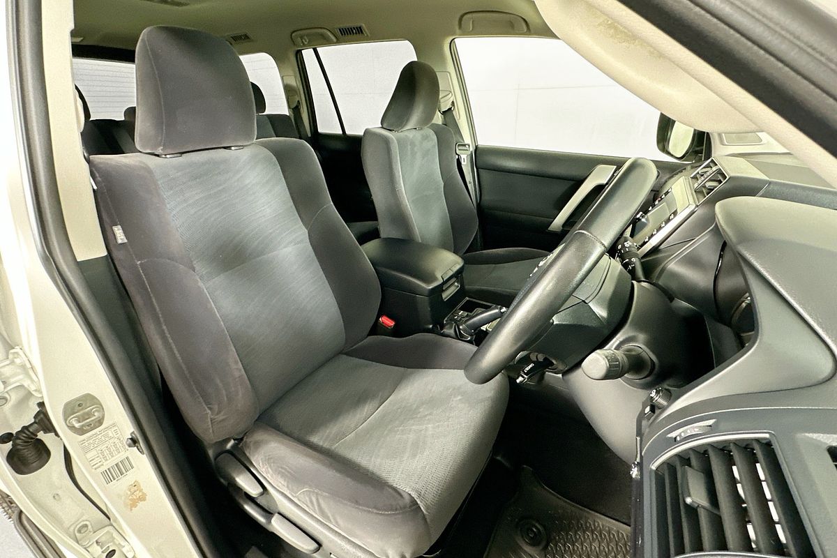 2023 Toyota LANDCRUISER PRADO GXL GDJ150R