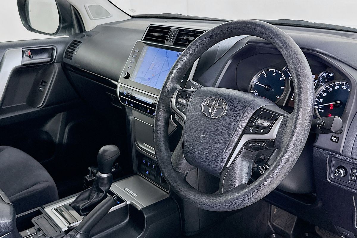 2022 Toyota Landcruiser Prado GX GDJ150R