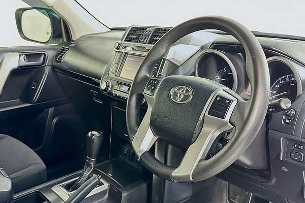 2017 Toyota LANDCRUISER GX GDJ150R
