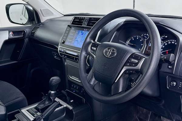 2022 Toyota Landcruiser Prado GX GDJ150R
