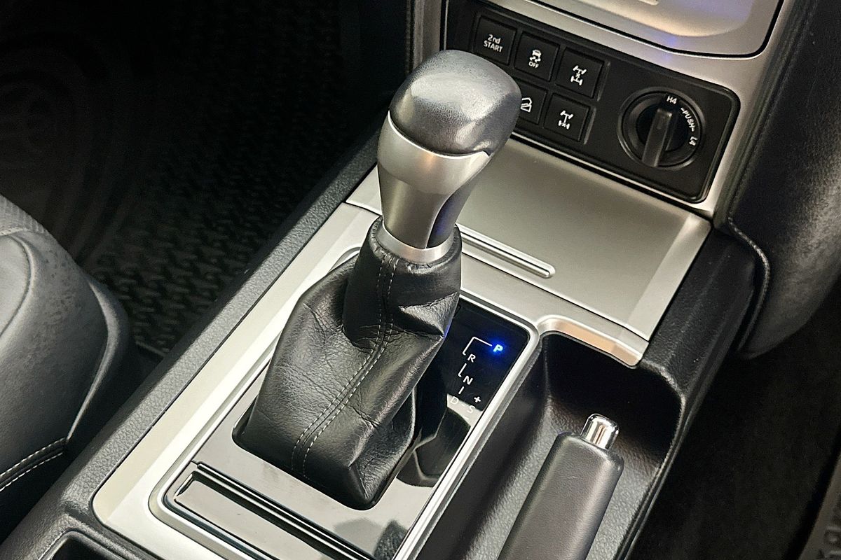 2023 Toyota LANDCRUISER PRADO GXL PREMIUM INTERIOR GDJ150R