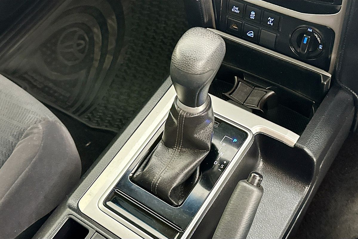 2022 Toyota LANDCRUISER PRADO GX GDJ150R