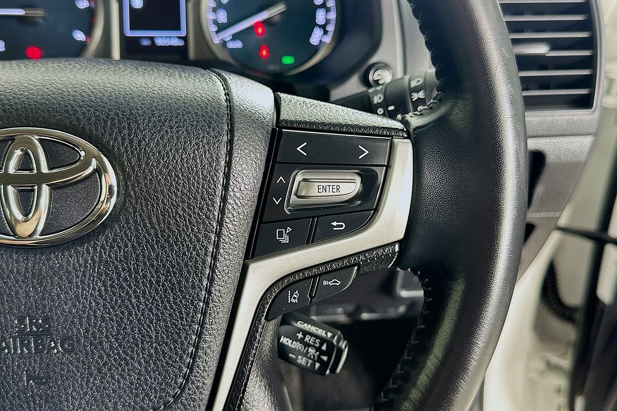 2022 Toyota LANDCRUISER PRADO GXL PREMIUM INTERIOR GDJ150R