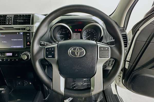 2017 Toyota LANDCRUISER GX GDJ150R