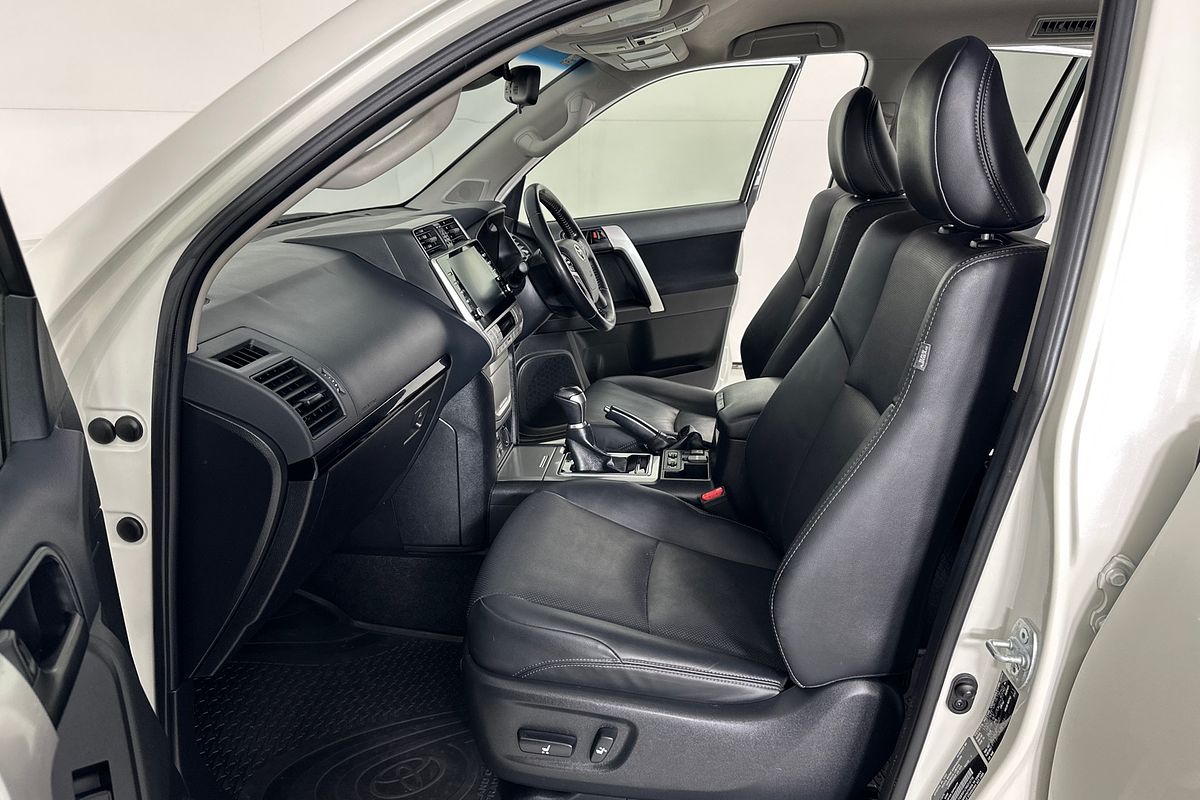2021 Toyota LANDCRUISER PRADO GXL PREMIUM INTERIOR GDJ150R