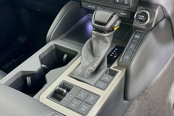2025 Toyota LANDCRUISER PRADO ALTITUDE GDJ251R