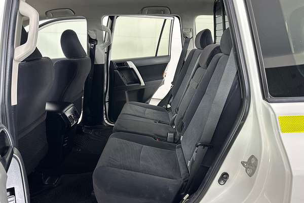 2022 Toyota LANDCRUISER PRADO GX 7 SEAT GDJ150R