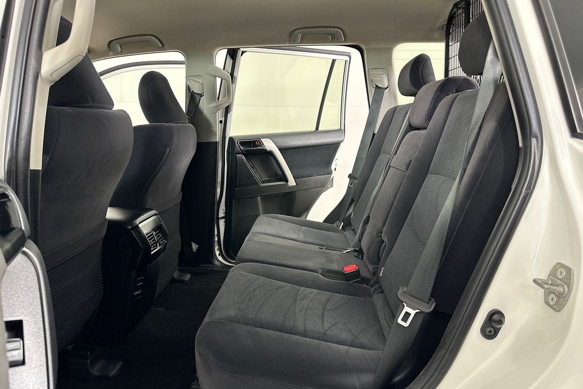 2022 Toyota LANDCRUISER PRADO GX 7 SEAT GDJ150R