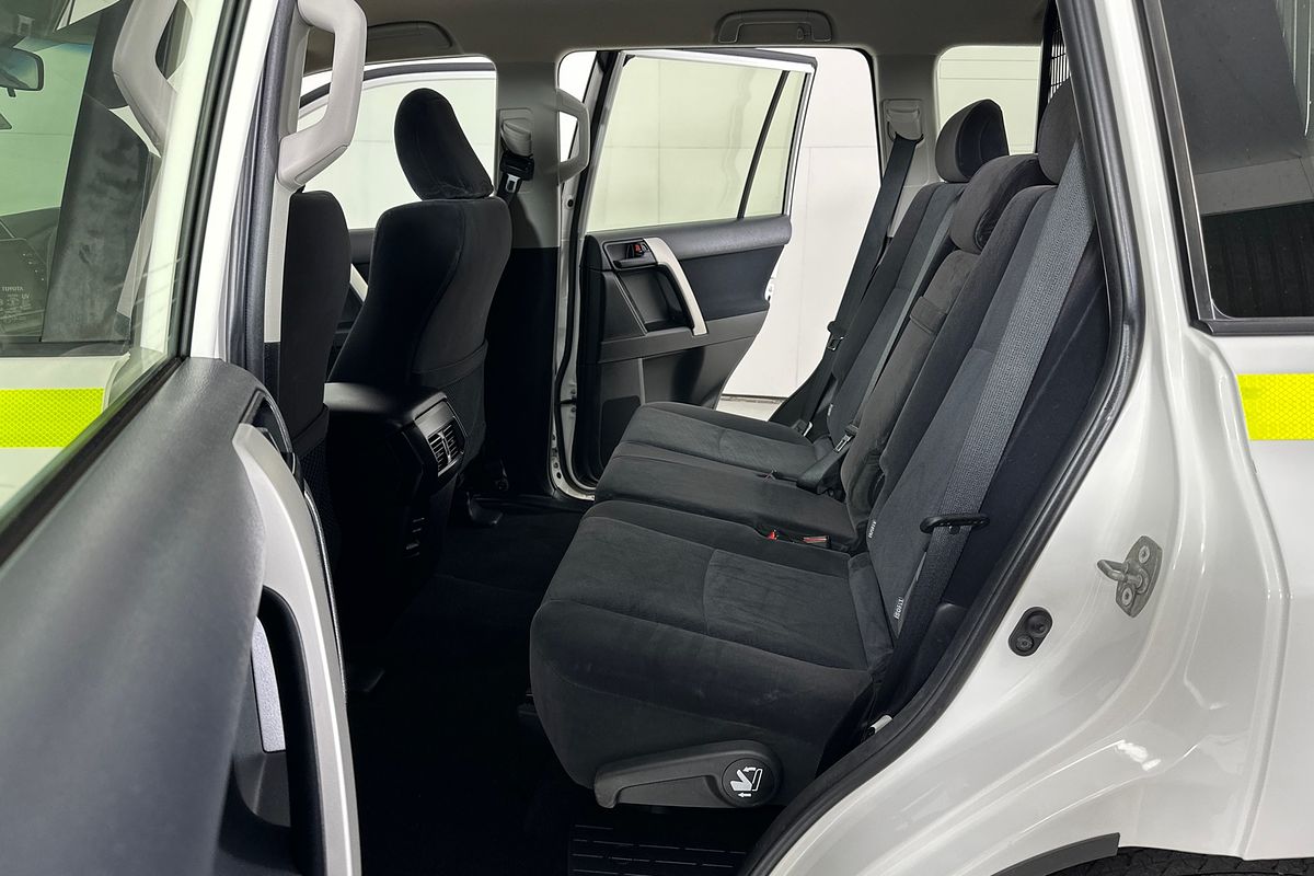 2022 Toyota LANDCRUISER PRADO GX 7 SEAT GDJ150R