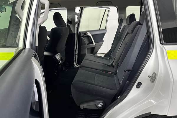 2022 Toyota LANDCRUISER PRADO GX 7 SEAT GDJ150R