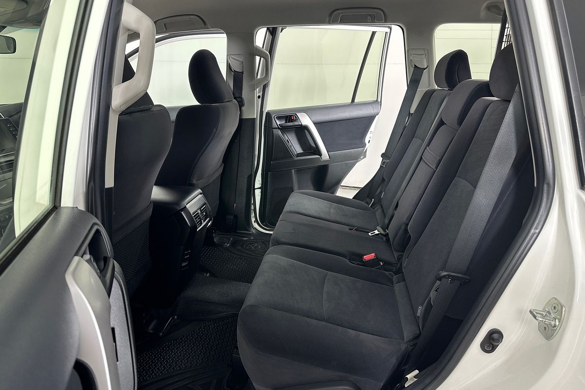 2023 Toyota LANDCRUISER PRADO GX 7 SEAT GDJ150R