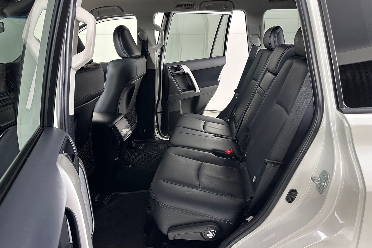 2021 Toyota LANDCRUISER PRADO GXL PREMIUM INTERIOR GDJ150R