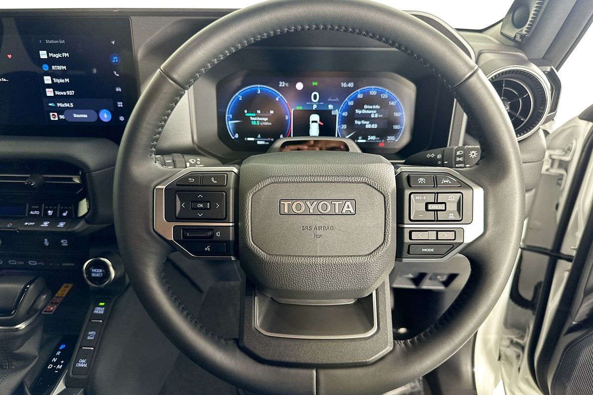 2025 Toyota LANDCRUISER PRADO VX FROSTED WHITE GDJ251R