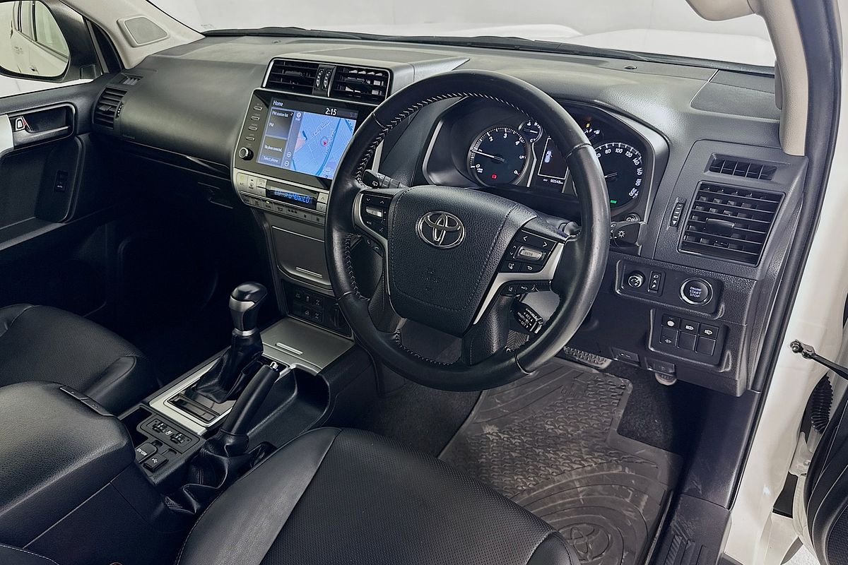 2022 Toyota LANDCRUISER PRADO GXL PREMIUM INTERIOR GDJ150R