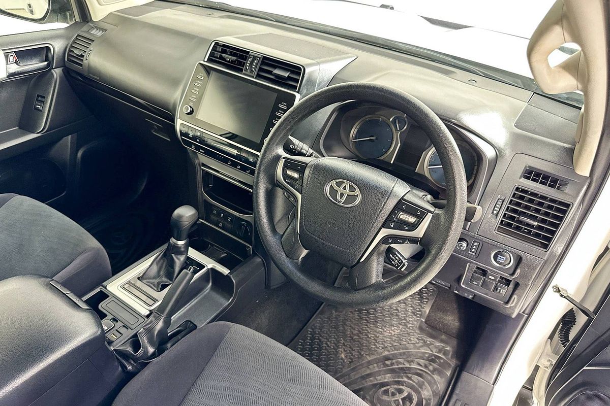 2022 Toyota LANDCRUISER PRADO GX 7 SEAT GDJ150R
