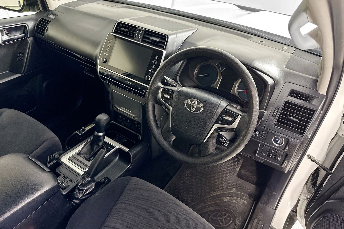 2022 Toyota LANDCRUISER PRADO GX 7 SEAT GDJ150R