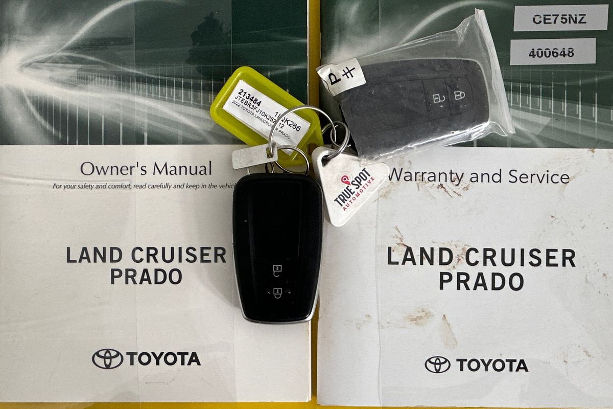 2022 Toyota LANDCRUISER PRADO GX 7 SEAT GDJ150R