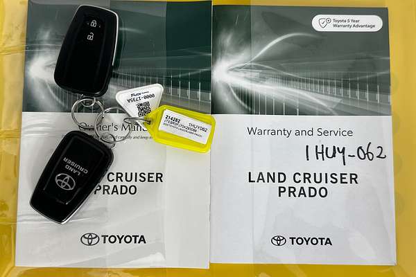 2023 Toyota LANDCRUISER PRADO GX 7 SEAT GDJ150R