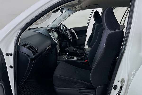 2022 Toyota Landcruiser Prado GX GDJ150R